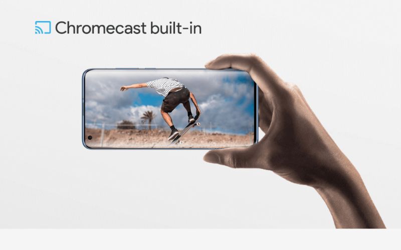 Chromecast built-in giúp truyền phát chương trình từ điện thoại lên TV