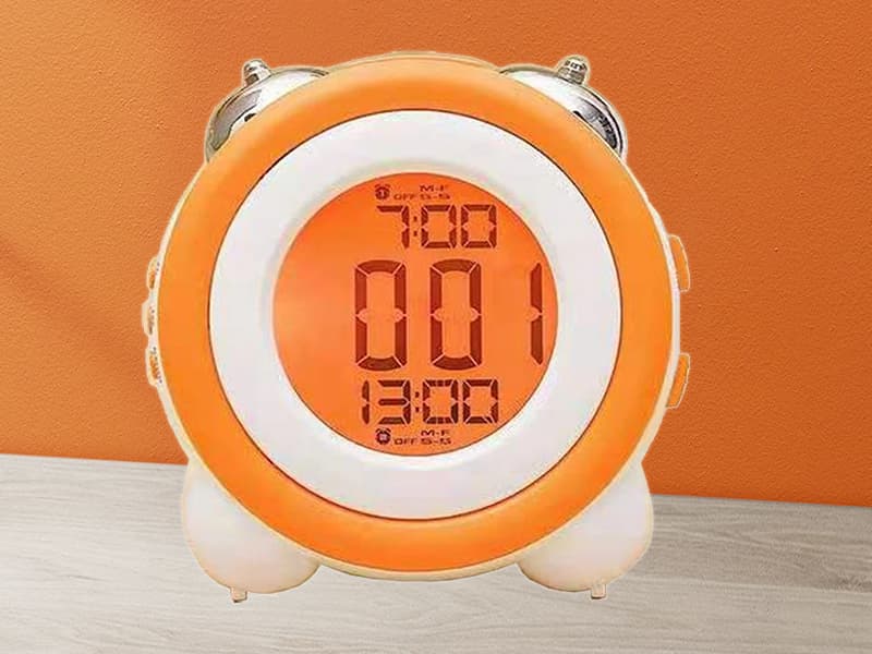 Đồng hồ để bàn ECO-TCL-1 sở hữu thiết kế nhỏ gọn