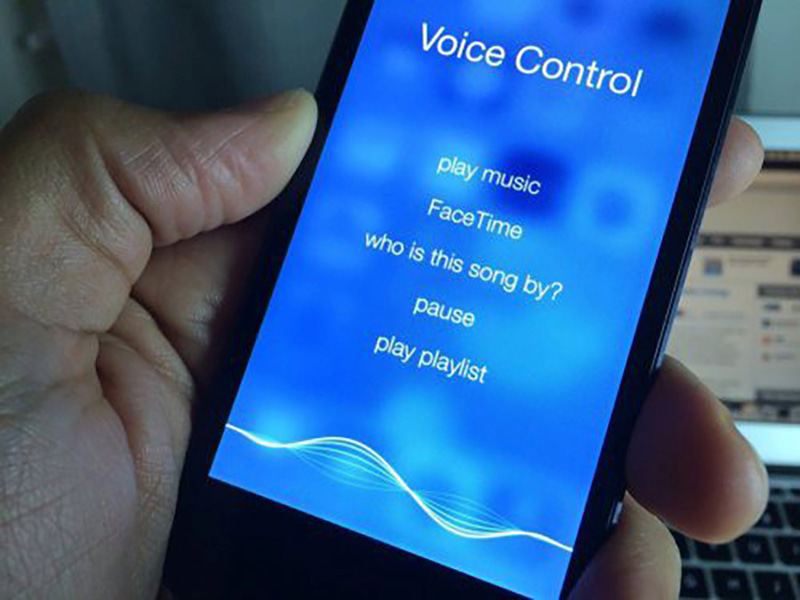 Lỗi voice control khi cắm tai nghe là gì?