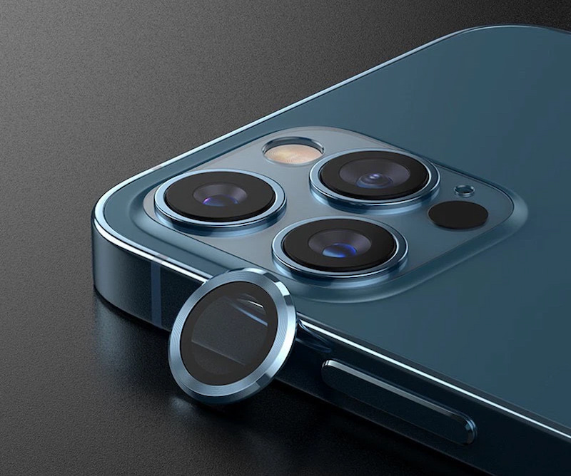 Nên hay không việc dán bảo vệ camera iPhone 13 Pro Max