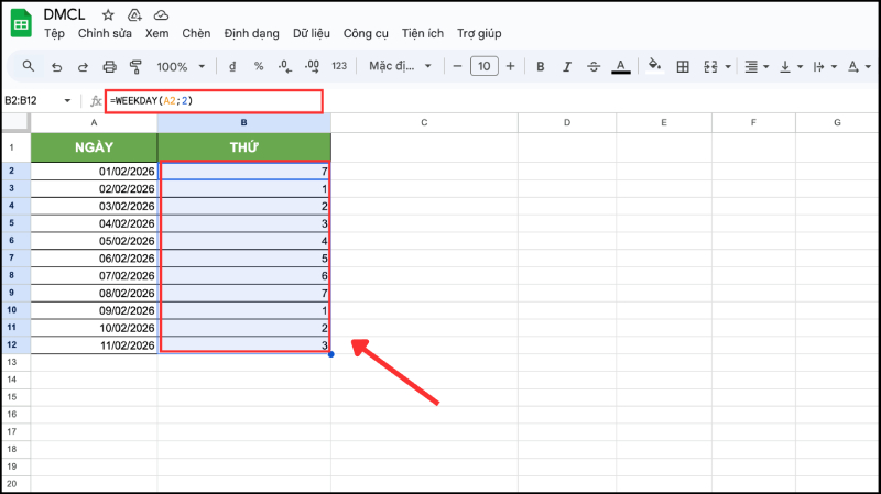 Áp dụng hàm WEEKDAY cho nhiều dòng dữ liệu