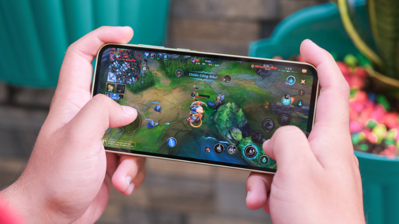 Galaxy A35 5G là điện thoại Samsung giá rẻ chơi game tốt