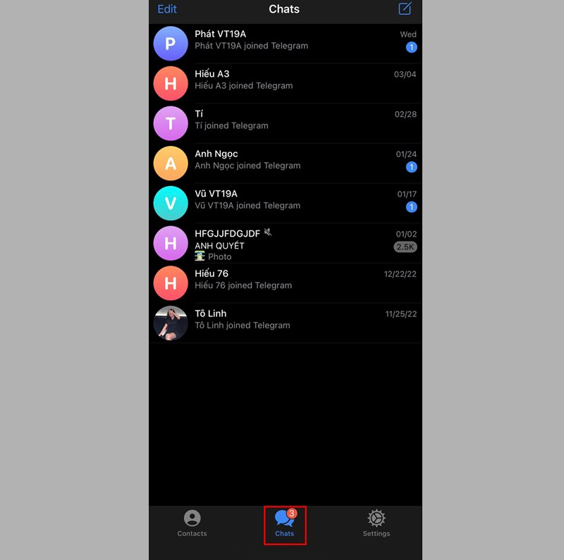 Mở ứng dụng Telegram trên điện thoại, chọn mục Chats phía dưới màn hình