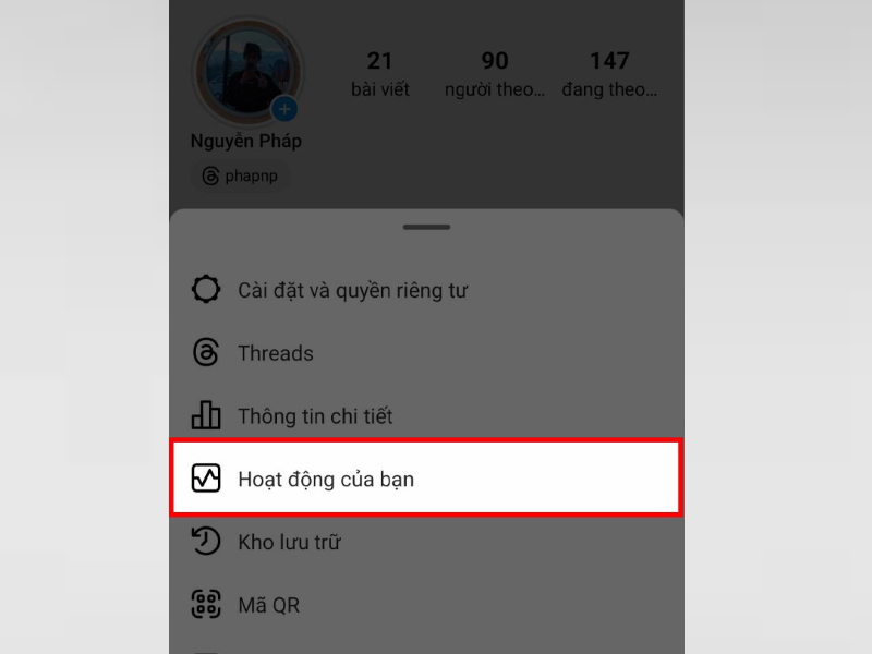 Người dùng nhấn vào tùy chọn Hoạt động của bạn