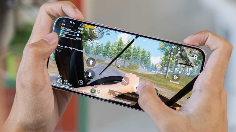 OPPO A6 Pro chơi game mượt, giá rẻ