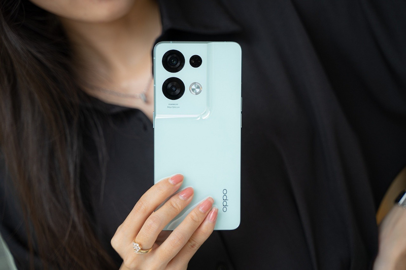 OPPO Reno8 Pro sở hữu 3 camera lý tưởng