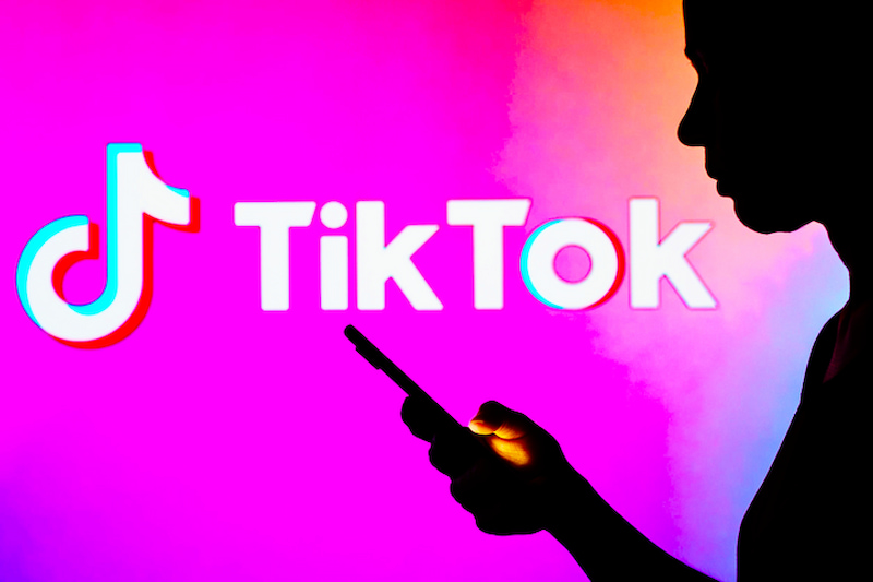 Tiktok Photos có thể được cung cấp trên iOS lẫn Android