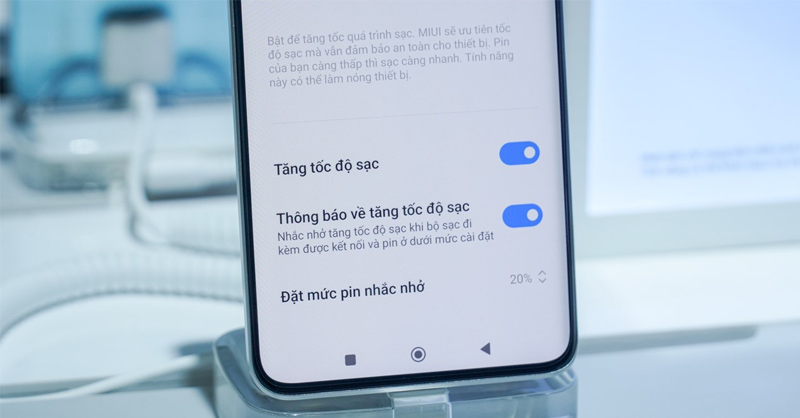 Tính năng tăng tốc độ sạc trên Redmi Note 13 Series