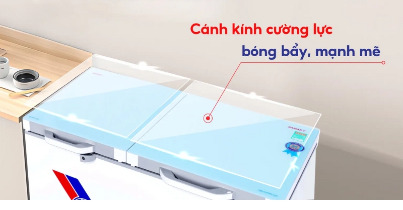 Cánh tủ có mặt kính cường lực