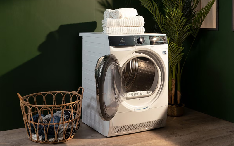 Máy sấy vượt trội về tốc độ nhờ cơ chế quay ly tâm