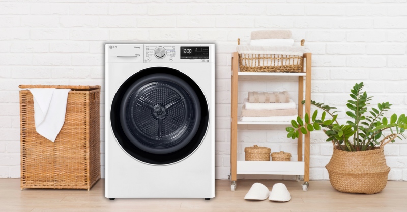 Máy sấy quần áo LG giúp quần áo luôn sạch sẽ, khô ráo
