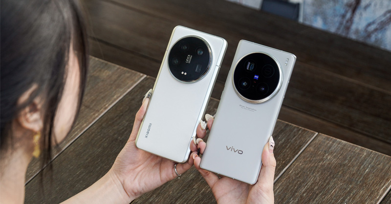 Lưu ý đến vị trí camera khi cầm nắm Xiaomi 14 Ultra và Vivo X100 Ultra