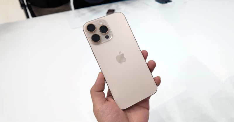 Đánh giá iPhone 16 Pro Max