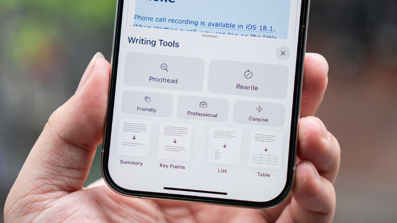 Writing Tools (Công cụ Viết) trên iOS 18.1