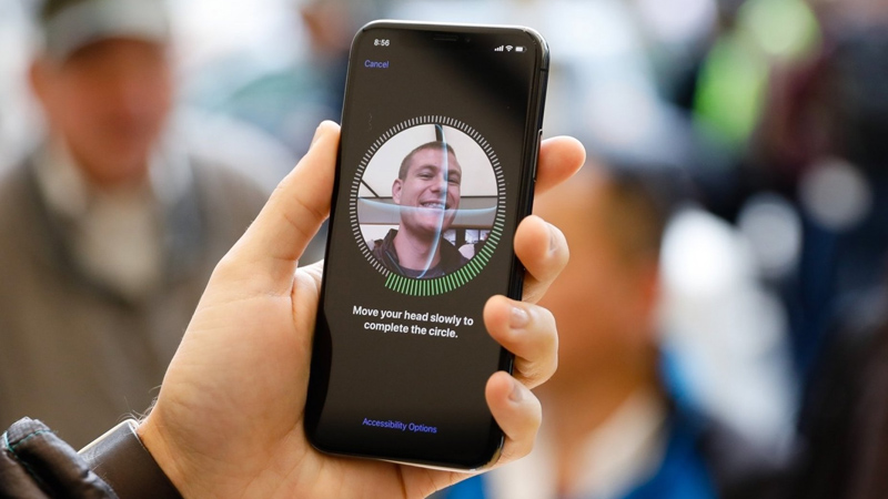 Face ID là công nghệ nhận diện khuôn mặt của Apple