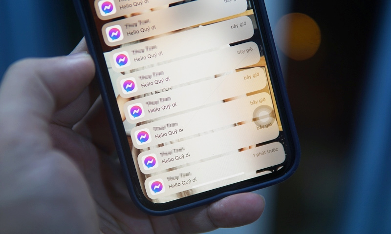 Người dùng có thể xem toàn bộ tin nhắn Messenger trên iPhone