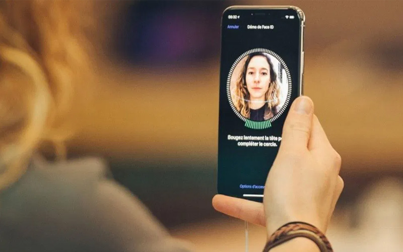 Lỗi Face ID không khả dụng do thao tác chưa đúng 