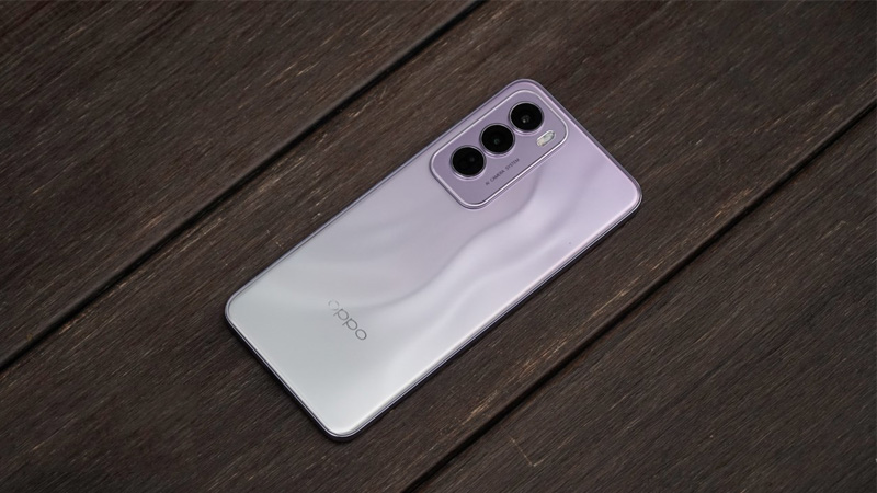 OPPO Reno12 Pro 5G có thiết kế mềm mại