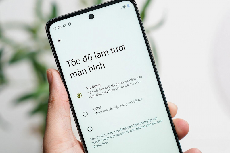 Realme C67 được hỗ trợ tần số quét lên đến 90Hz