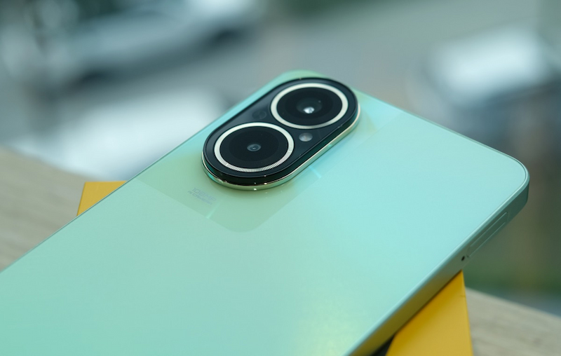 Realme C67 có thiết kế cụm camera bắt mắt