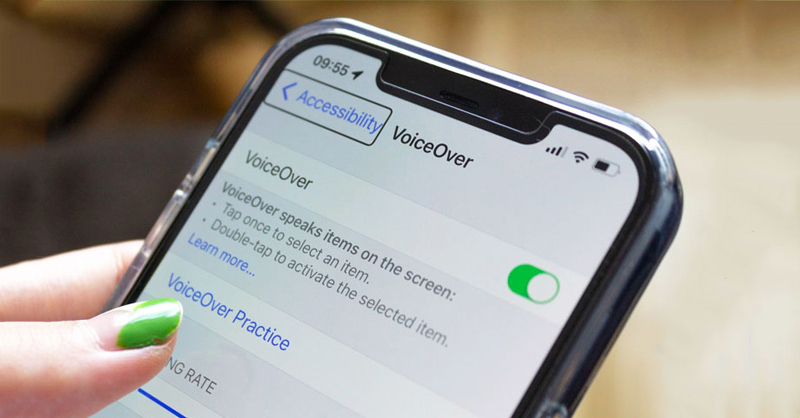 Voice Over là tính năng được Apple tích hợp sẵn trên iPhone 