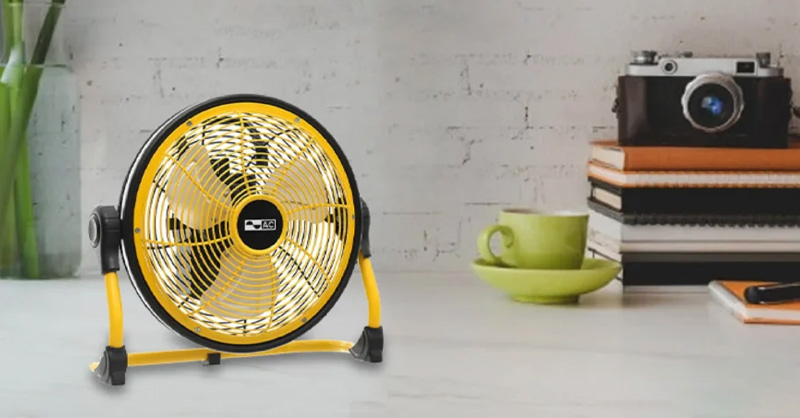 Hướng dẫn cách vệ sinh quạt tích điện 