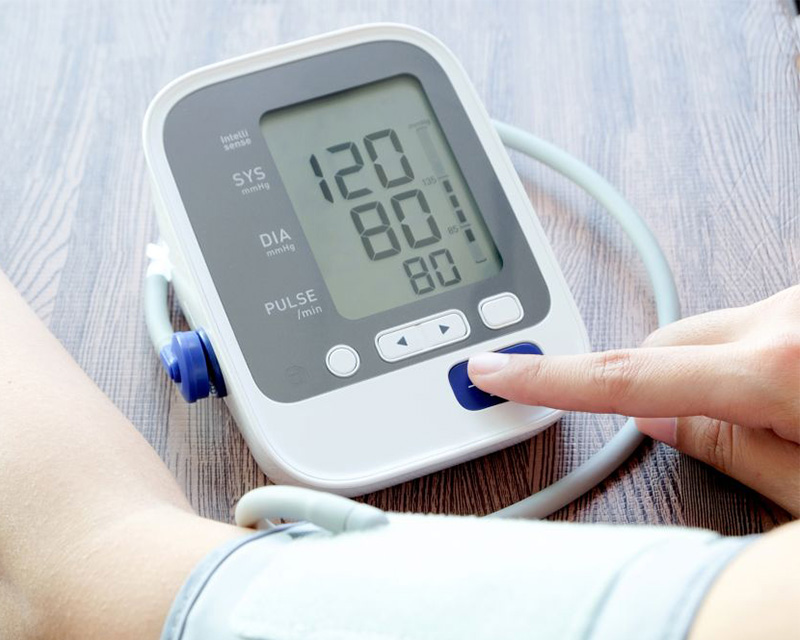 Máy đo huyết áp là một thiết bị y tế dùng để đo lường áp lực máu trong cơ thể