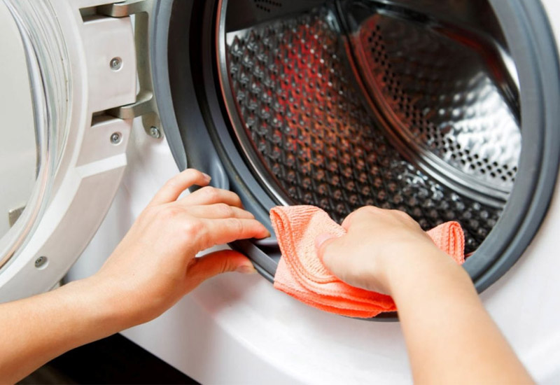 Vệ sinh lồng giặt định kỳ để kéo dài tuổi thọ