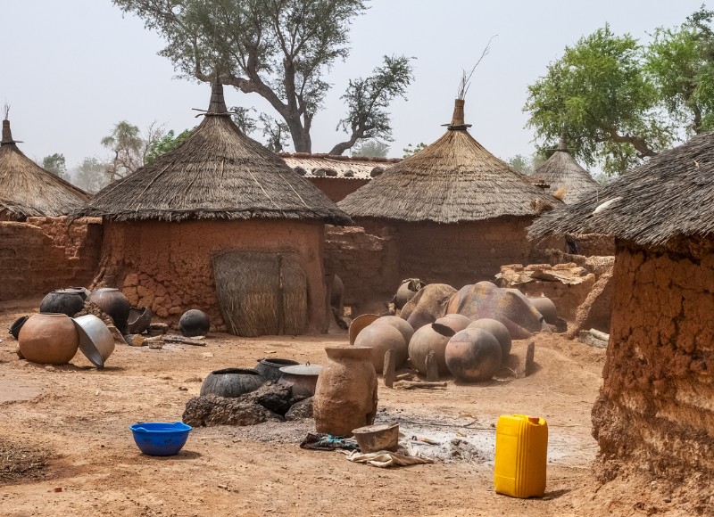 Burkina Faso có nhiệt độ thường xuyên trên 40°C