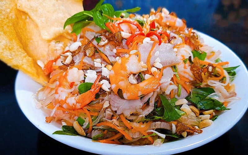 Gỏi bưởi tôm thịt