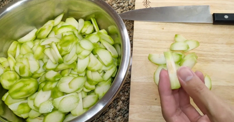 Thái lát cóc xanh