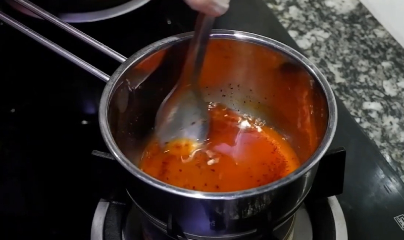 Nấu nước trộn gỏi