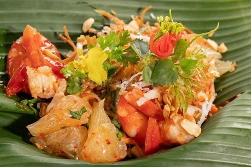 Món gỏi bưởi tôm thịt thơm ngon