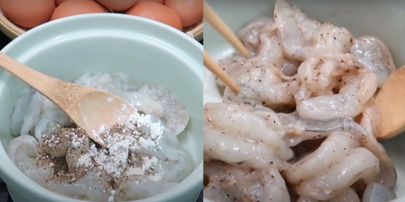 Tôm được ướp gia vị và trộn đều trước khi chế biến