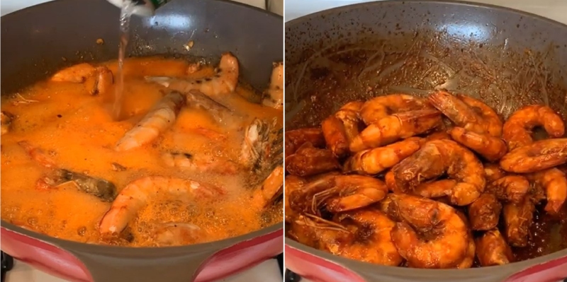 Kho tôm với nước dừa và rắc tiêu