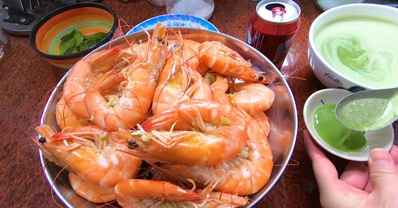 Bí quyết luộc tôm ngon tại nhà
