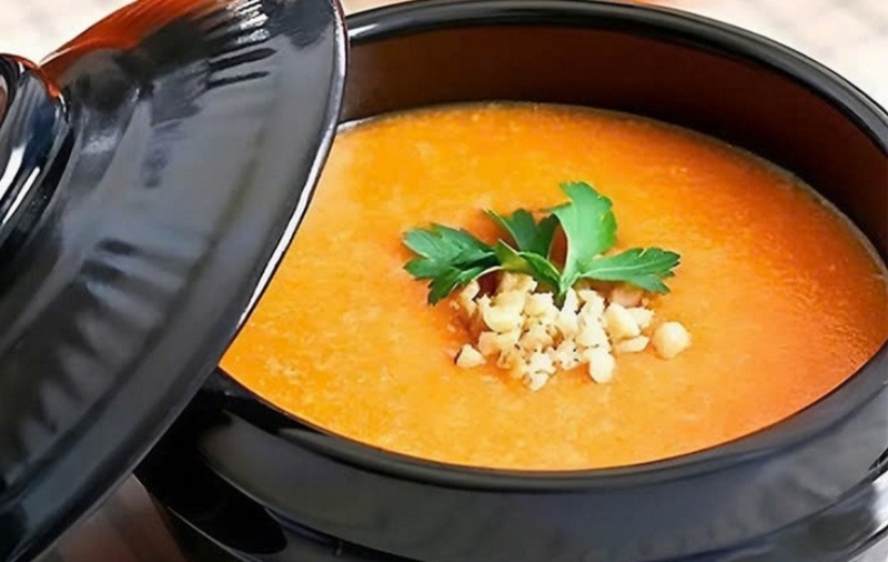 Món cháo bí đỏ bổ dưỡng, thơm ngon