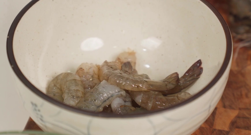 Tôm tươi đã làm sạch