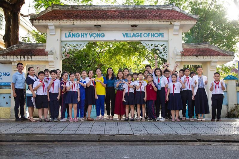 Tham gia các hoạt động tình nguyện trong mùa Giáng Sinh