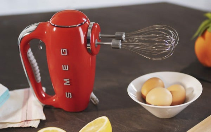 Máy đánh trứng phù hợp với những gia đình yêu thích bếp núc