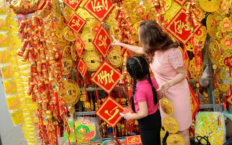 Mua sắm tết từ sớm để tránh tăng giá