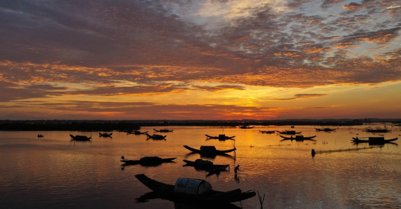 Phá Tam Giang