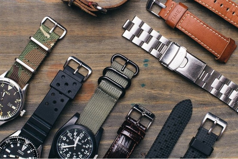 Đồng hồ đeo tay quà tết cho lãnh đạo