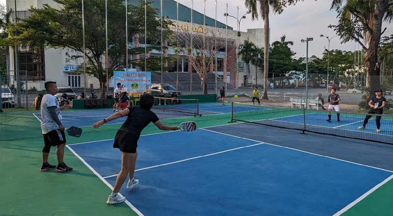 Sân Pickleball Biên Hòa mang đến nhiều tiện ích hấp dẫn