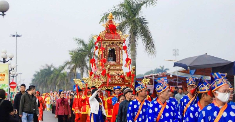 Hoạt động tại lễ hội Đền Trần