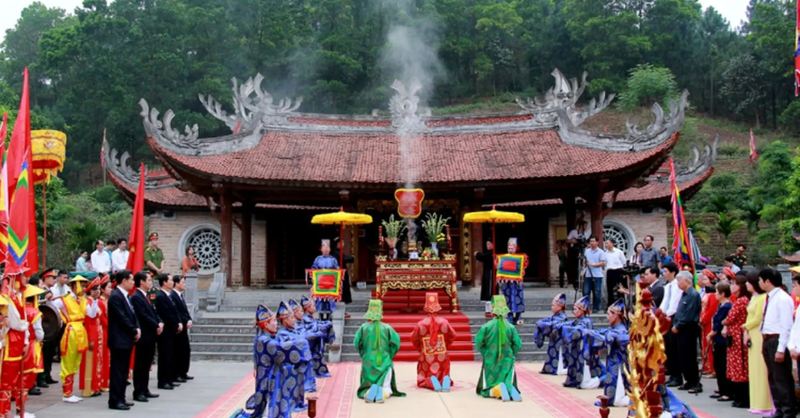 Các hoạt động tại lễ hội Đền Hùng