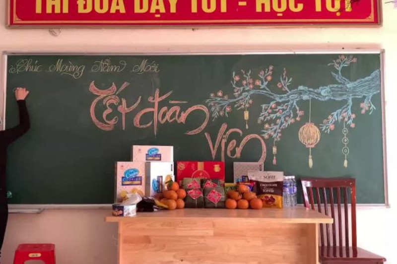 Mẫu trang trí Tết đoàn viên