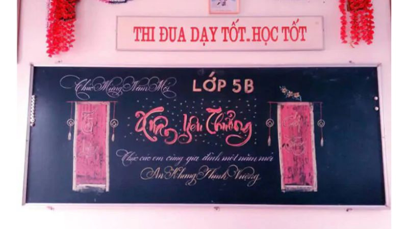 Trang trí bảng Xuân Yêu Thương