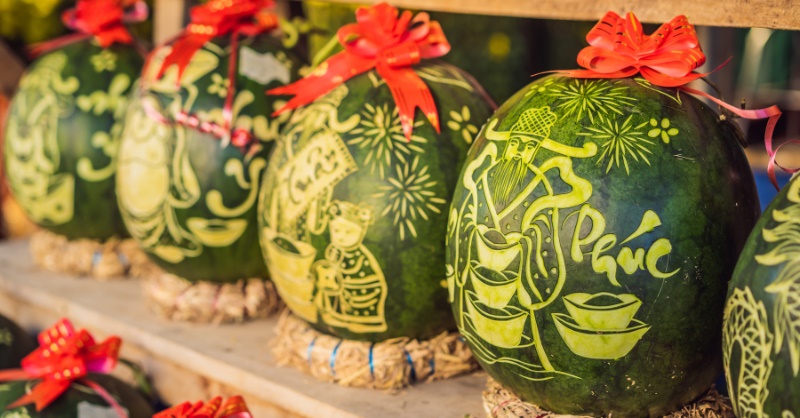 Mẫu trang trí dưa hấu Tết