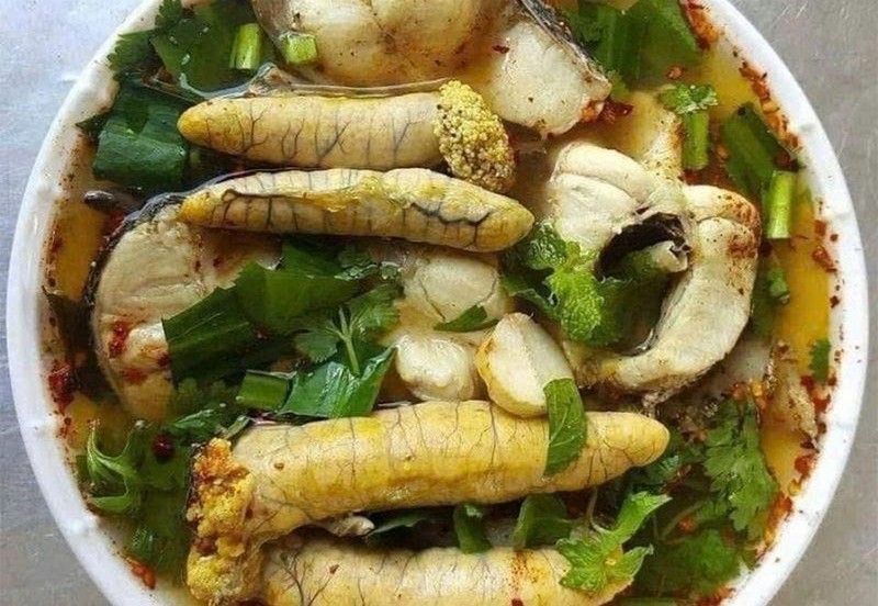 Canh chua trứng cá hấp dẫn